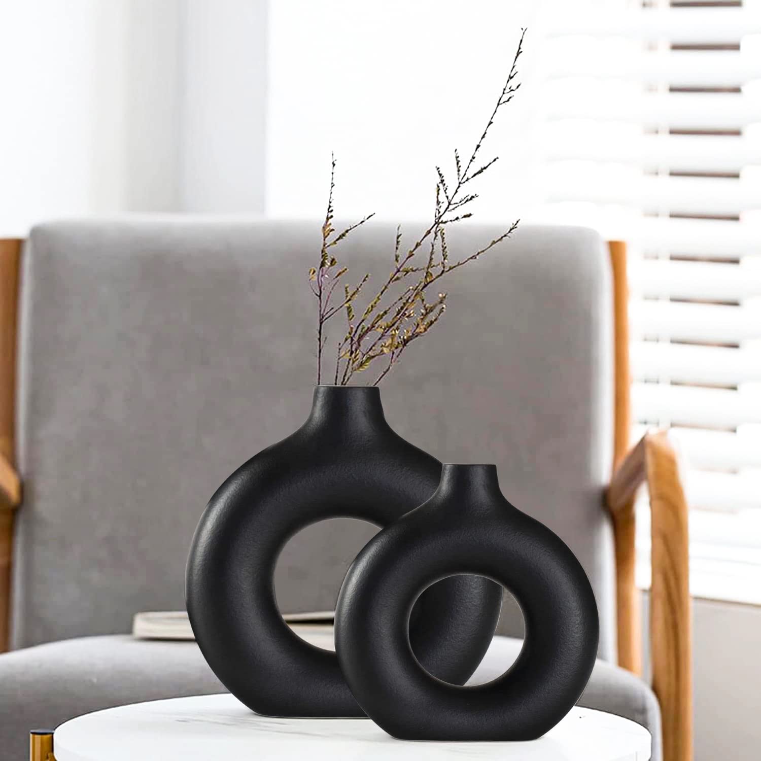 White Ceramic Vases- 2 for Modern Home Decor, Round Matte Boho Vase for Decor, Ceramic Minimalist Nordic Style for Wedding Dinner Table Living Room Office